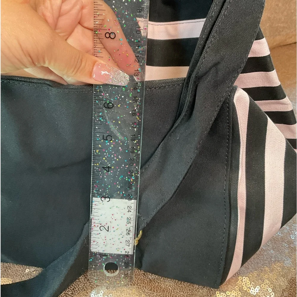 2PC Victoria’s Secret tote - Picture 12 of 12